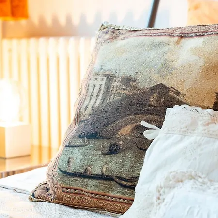 Casa Manina Sul Ponte - Your Private Canal View דירה