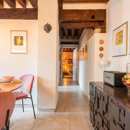 Lejlighed Casa Manina Sul Ponte - Your Private Canal View *