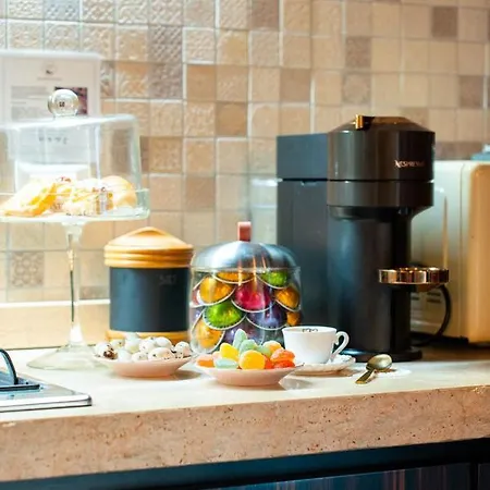 Casa Manina Sul Ponte - Your Private Canal View דירה *