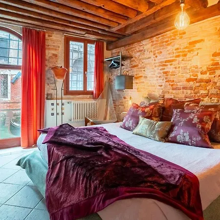 Casa Manina Sul Ponte - Your Private Canal View