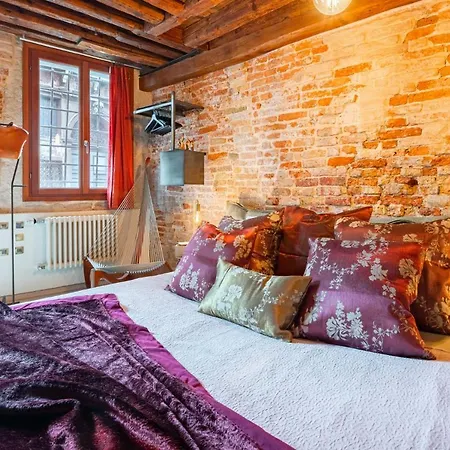 Lejlighed Casa Manina Sul Ponte - Your Private Canal View Venedig